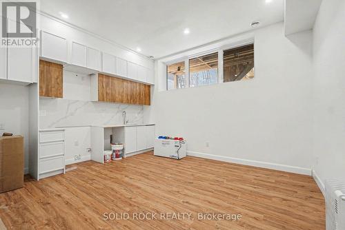 828 Alpine Avenue, Ottawa, ON - Indoor