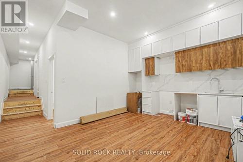 828 Alpine Avenue, Ottawa, ON - Indoor Photo Showing Other Room