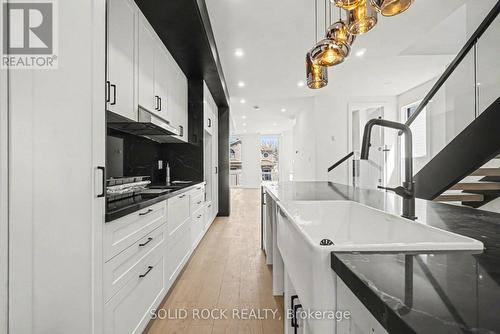 828 Alpine Avenue, Ottawa, ON - Indoor