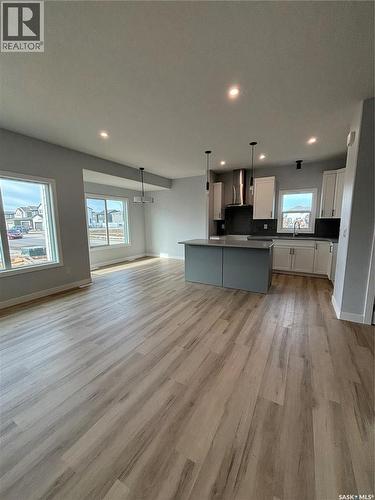 546 Traeger Manor, Saskatoon, SK - Indoor