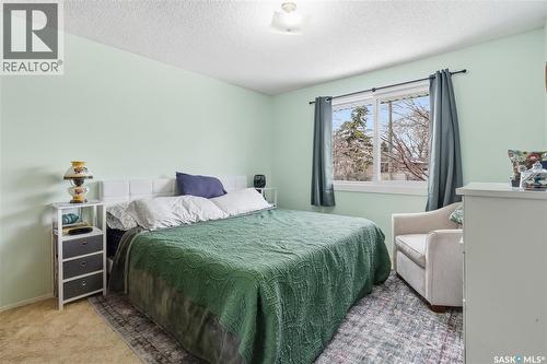 15 Turner Crescent, Regina, SK 