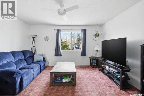 15 Turner Crescent, Regina, SK 