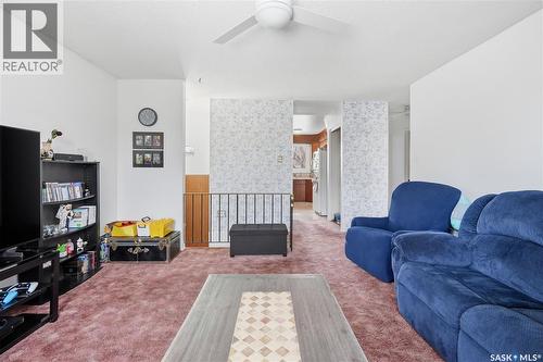 15 Turner Crescent, Regina, SK 