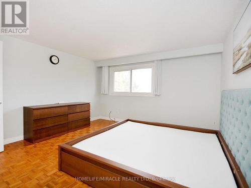 2335 Council Ring Road, Mississauga, ON - Indoor Photo Showing Other Room
