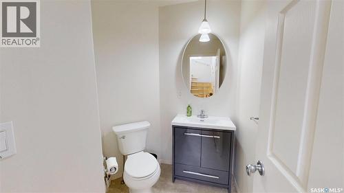 747 Rutherford Lane, Saskatoon, SK - Indoor Photo Showing Bathroom