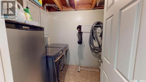 747 Rutherford Lane, Saskatoon, SK - Indoor Photo Showing Laundry Room