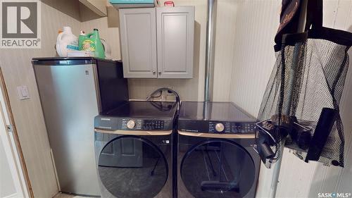 747 Rutherford Lane, Saskatoon, SK - Indoor Photo Showing Laundry Room
