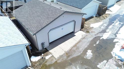 747 Rutherford Lane, Saskatoon, SK - Outdoor