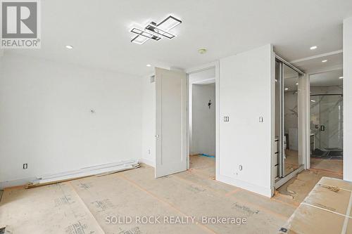 838 Alpine Avenue, Ottawa, ON - Indoor Photo Showing Other Room