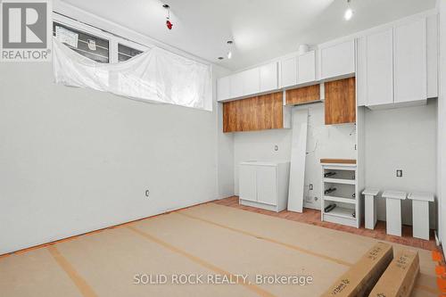 Basement Apartment - 838 Alpine Avenue, Ottawa, ON - Indoor Photo Showing Other Room