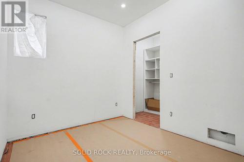 838 Alpine Avenue, Ottawa, ON - Indoor Photo Showing Other Room