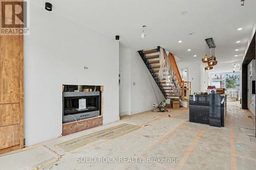 Family Room at the back - 838 Alpine Avenue, Ottawa, ON - Indoor
