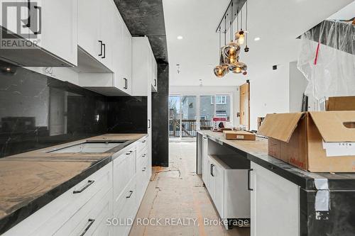 838 Alpine Avenue, Ottawa, ON - Indoor Photo Showing Kitchen