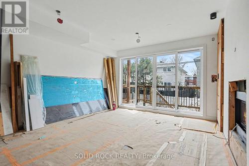Family Room facing the back - 838 Alpine Avenue, Ottawa, ON - Indoor