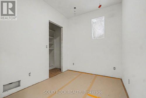 840 Alpine Avenue, Ottawa, ON - Indoor Photo Showing Other Room