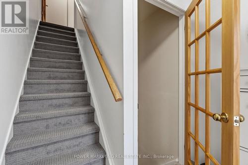 160 Rushford Private, Ottawa, ON - Indoor Photo Showing Other Room