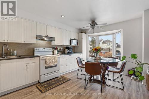160 Rushford Private, Ottawa, ON - Indoor Photo Showing Kitchen