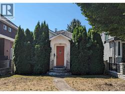 266 E 49TH AVENUE  Vancouver, BC V5W 2G5