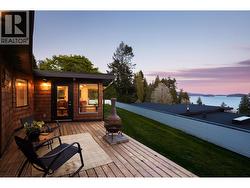 127 MAHAN ROAD  Gibsons, BC V0N 1V3