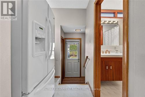 257 Queensdale Avenue E, Hamilton, ON - Indoor Photo Showing Other Room
