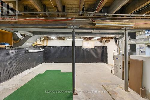 257 Queensdale Avenue E, Hamilton, ON - Indoor Photo Showing Basement