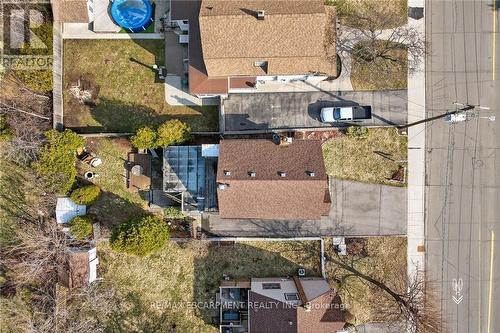 257 Queensdale Avenue E, Hamilton, ON - Outdoor