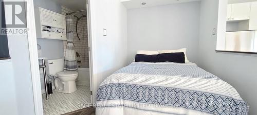 438 - 550 Front Street W, Toronto, ON - Indoor