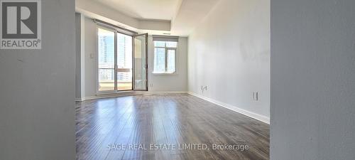 438 - 550 Front Street W, Toronto, ON - Indoor Photo Showing Other Room