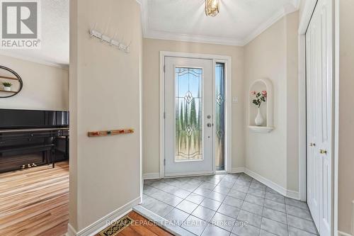 86 Sai Crescent, Ottawa, ON - Indoor Photo Showing Other Room