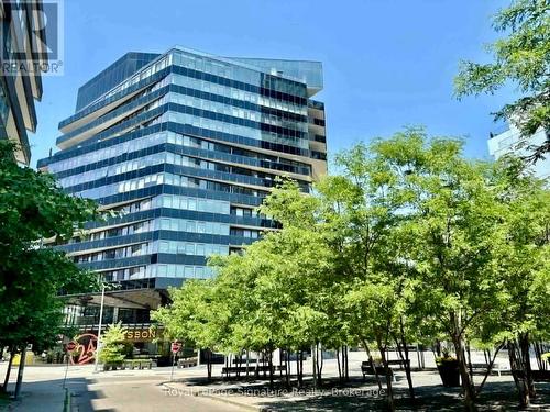 514 - 21 LAWREN HARRIS SQUARE  Toronto (Waterfront Communities), ON M5A 0T4