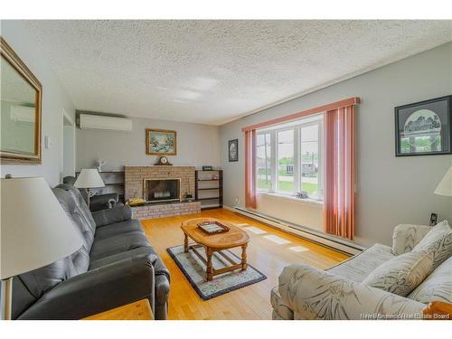 261 Route 105, Maugerville, NB 