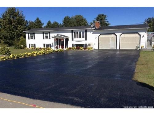 261 Route 105, Maugerville, NB 