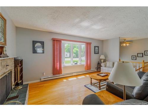 261 Route 105, Maugerville, NB 