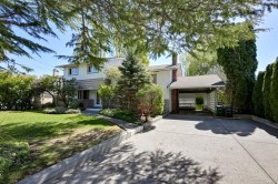 1809 Jade Pl Saanich, BC V9P 3E5