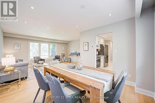 190 Romfield Circuit, Markham, ON - Indoor Photo Showing Dining Room