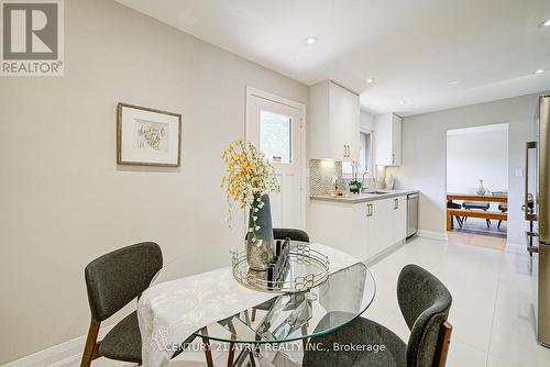 190 Romfield Circuit, Markham, ON - Indoor Photo Showing Dining Room