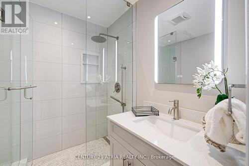 190 Romfield Circuit, Markham, ON - Indoor Photo Showing Bathroom