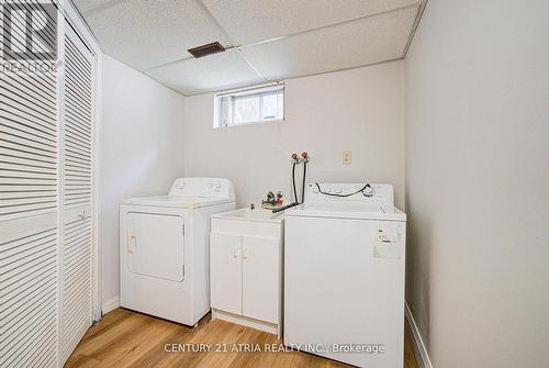 190 Romfield Circuit, Markham, ON - Indoor Photo Showing Laundry Room
