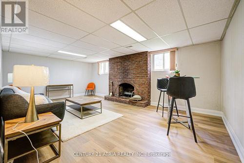 190 Romfield Circuit, Markham, ON - Indoor