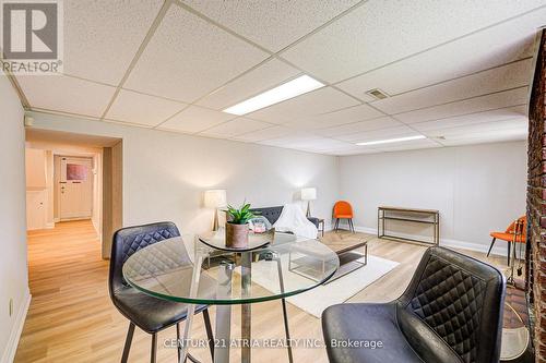 190 Romfield Circuit, Markham, ON - Indoor