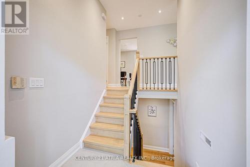 190 Romfield Circuit, Markham, ON - Indoor Photo Showing Other Room