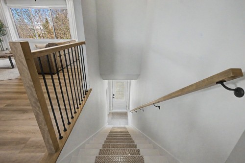 Hall d'entrée/Vestibule - 2582 Ch. Bellerive, Carignan, QC - Indoor Photo Showing Other Room