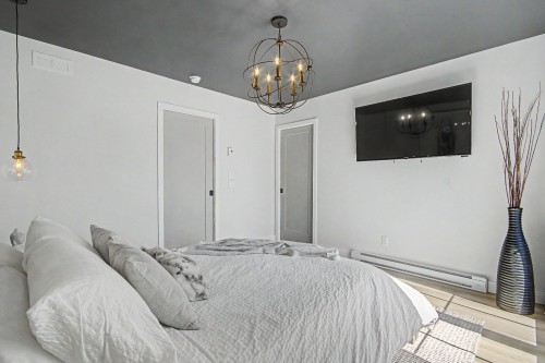 Chambre à coucher principale - 2582 Ch. Bellerive, Carignan, QC - Indoor Photo Showing Bedroom