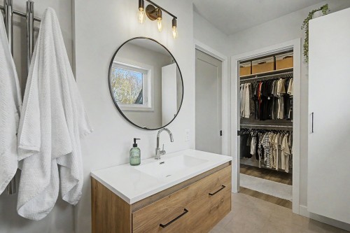 Salle de bains - 2582 Ch. Bellerive, Carignan, QC - Indoor Photo Showing Bathroom