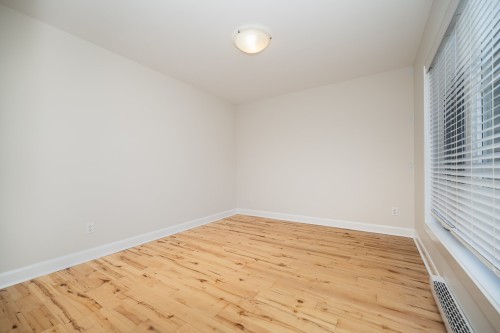 Chambre à coucher - 288 69E Avenue, Laval (Chomedey), QC - Indoor Photo Showing Other Room