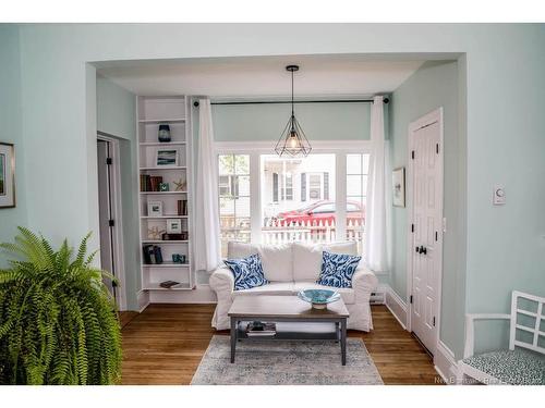 18 Shore St, Fredericton, NB 