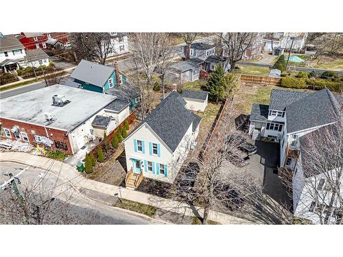 18 Shore St, Fredericton, NB 