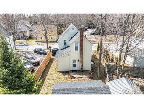 18 Shore St, Fredericton, NB 