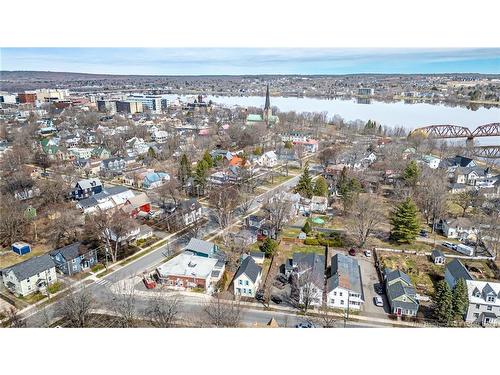 18 Shore St, Fredericton, NB 