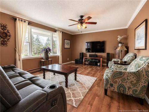 39 Cedar Ridge Dr, Douglas, NB 